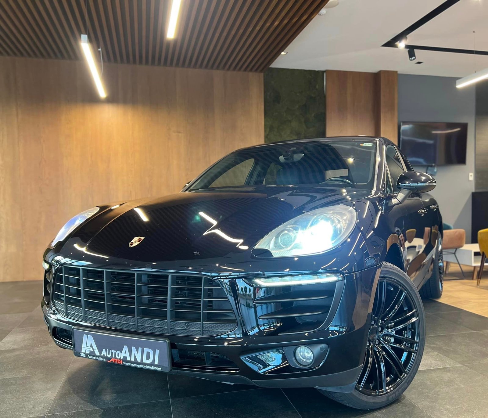 𝐏𝐎𝐑𝐂𝐇𝐄 𝐌𝐀𝐂𝐀𝐍 𝐒 𝟑.𝟎 𝐃𝐈𝐄𝐒𝐄𝐋 𝐕𝐈𝐓𝐈 𝟐𝟎𝟏𝟓