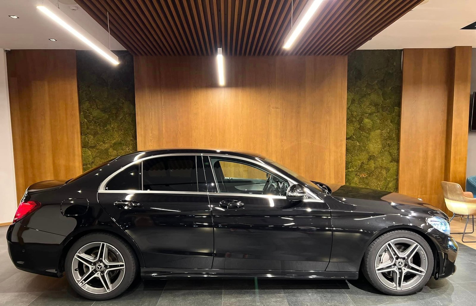 𝐌𝐄𝐑𝐂𝐄𝐃𝐄𝐒-𝐁𝐄𝐍𝐙 𝐂-𝐂𝐋𝐀𝐒𝐒 𝟐𝟐𝟎 𝐃𝐈𝐄𝐒𝐄𝐋 𝟐𝟎𝟐𝟎