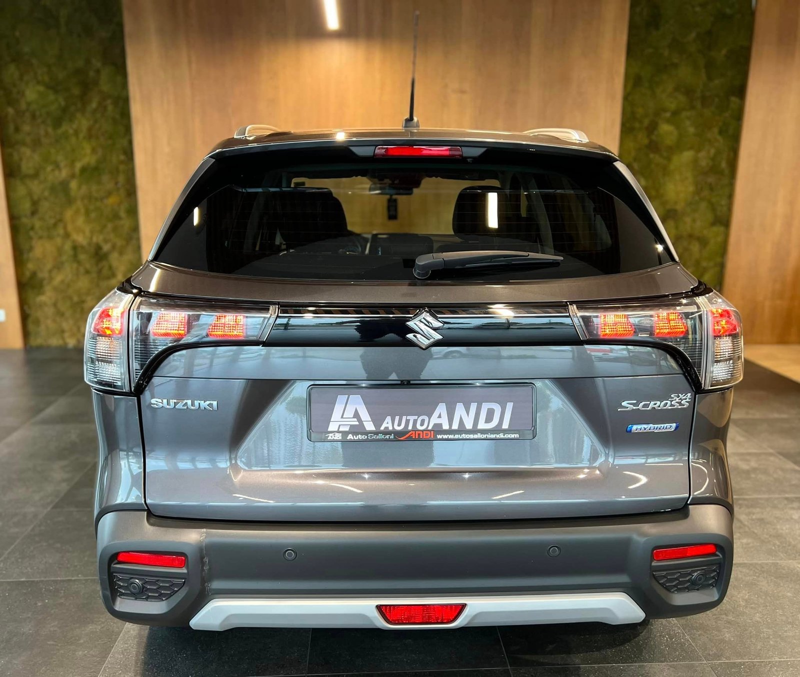 𝐒𝐔𝐙𝐔𝐊𝐈 𝐒-𝐂𝐑𝐎𝐒𝐒 𝐒𝐗𝟒 1.4 𝐁𝐄𝐍𝐙𝐈𝐍/𝐇𝐘𝐁𝐑𝐈𝐃