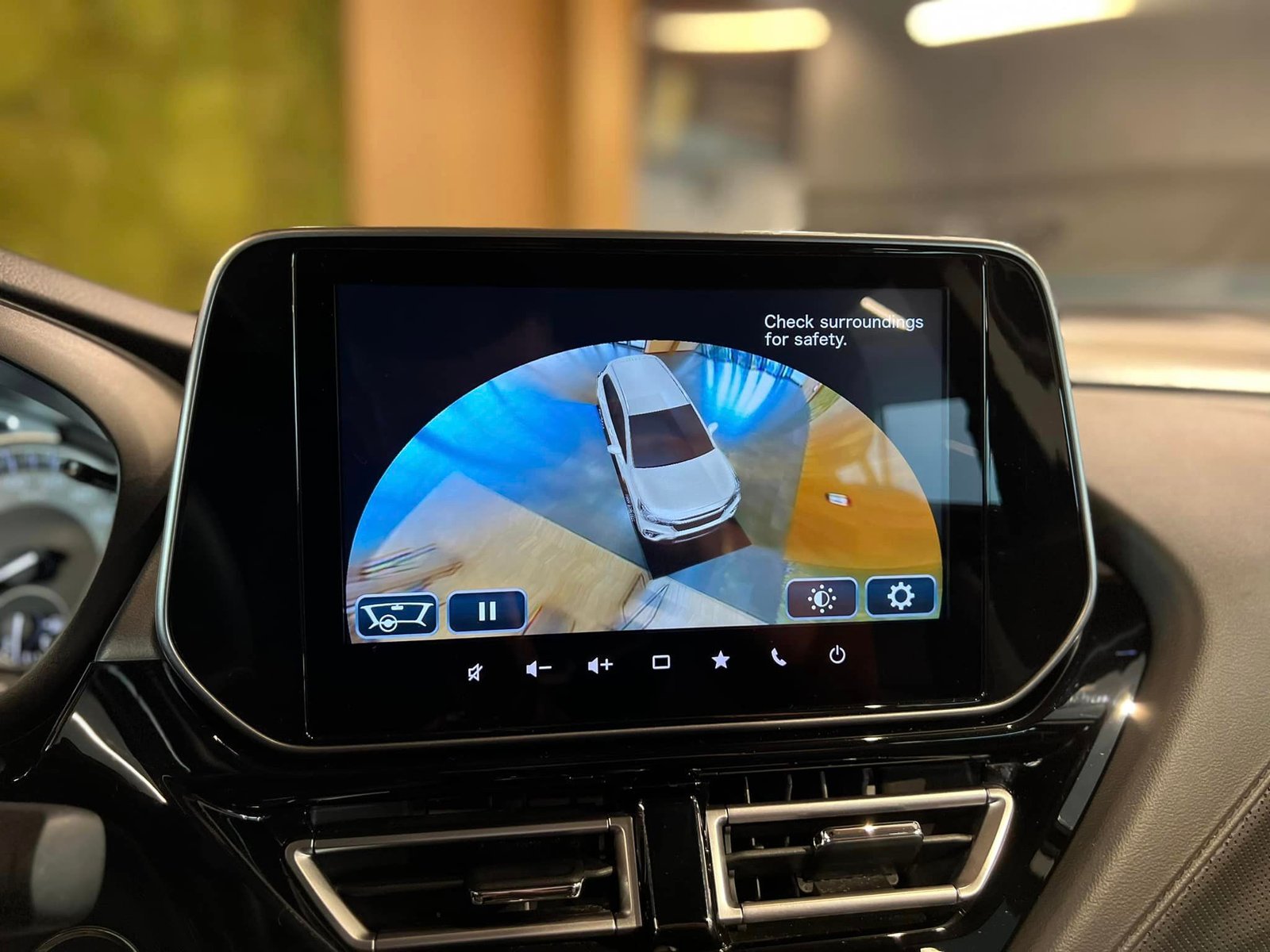 𝐒𝐔𝐙𝐔𝐊𝐈 𝐒-𝐂𝐑𝐎𝐒𝐒 𝐒𝐗𝟒 1.4 𝐁𝐄𝐍𝐙𝐈𝐍/𝐇𝐘𝐁𝐑𝐈𝐃